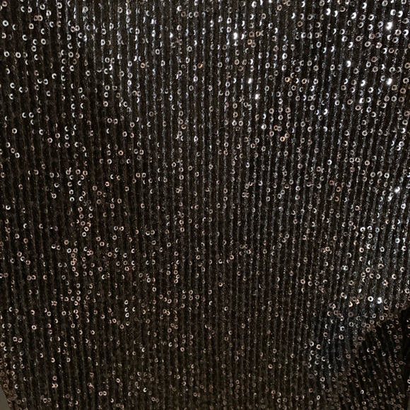 Dynamite| sparkle beautiful party top (size: S) - Picture 7 of 8